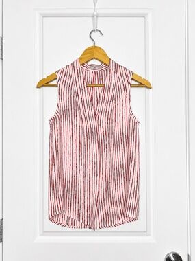 Babaton XXS Striped Sleeveless Blouse